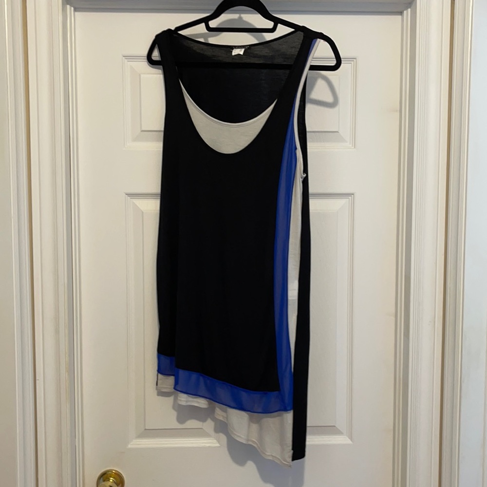Venus ladies tank top size large new